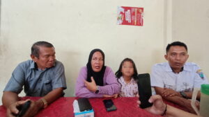 Siswi SD Diduga Dijambak saat Main Petasan, Keluarga Desak Polisi Percepat Penanganan Kasus Siswi SD Diduga Dijambak saat Main Petasan, Keluarga Desak Polisi Percepat Penanganan Kasus